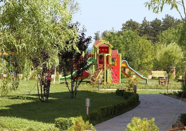 Аппартамент Pines Beach Resort Byala  Eksteriør billede