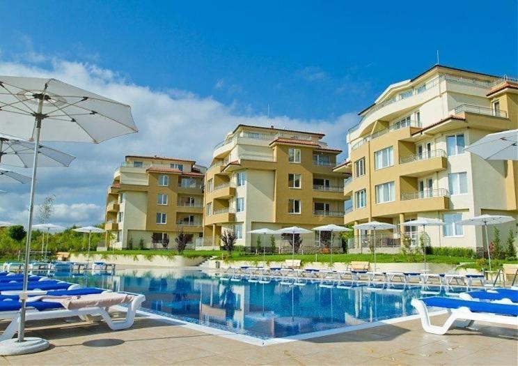 Аппартамент Pines Beach Resort Byala  Eksteriør billede