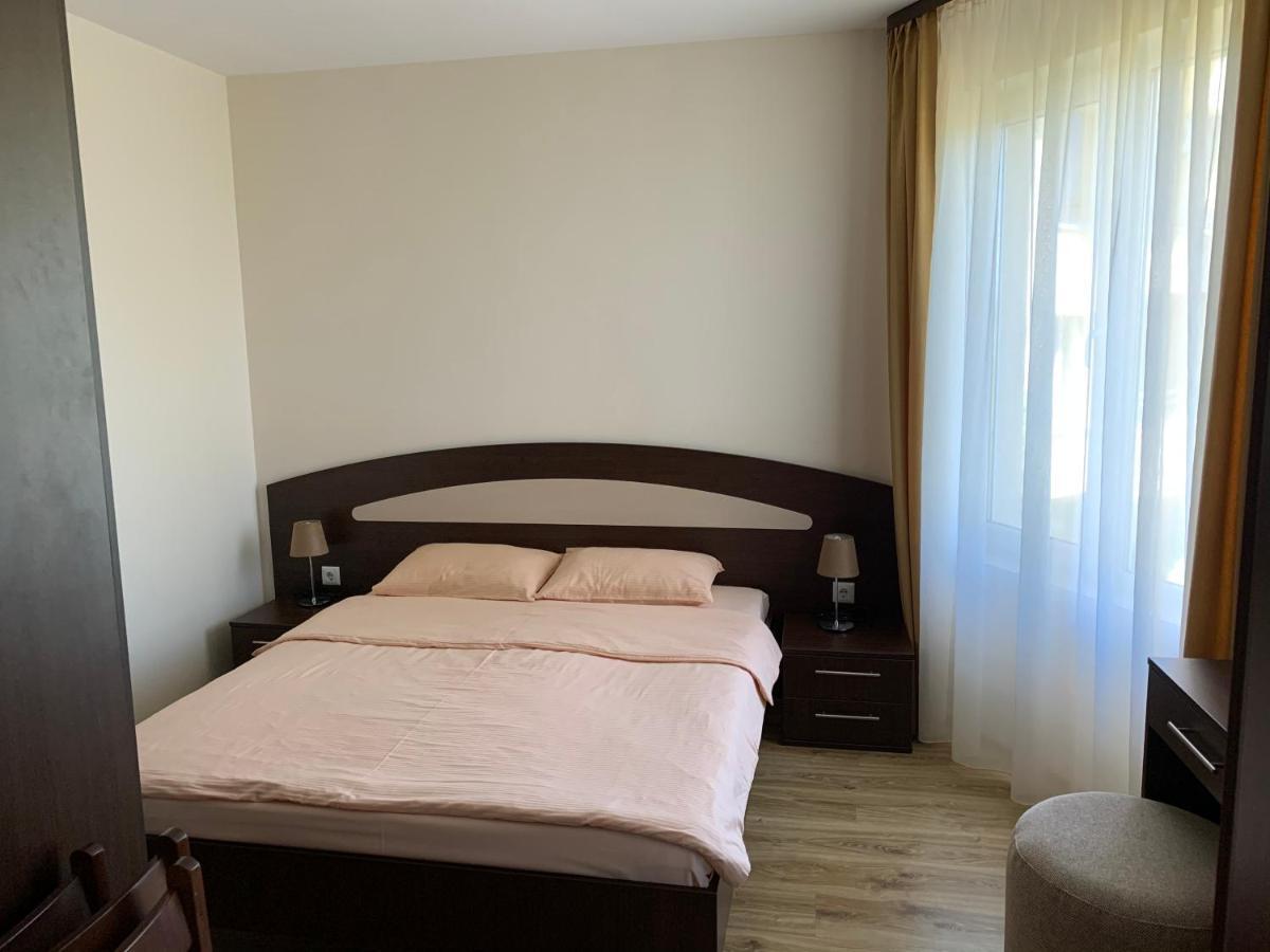 Аппартамент Pines Beach Resort Byala  Eksteriør billede