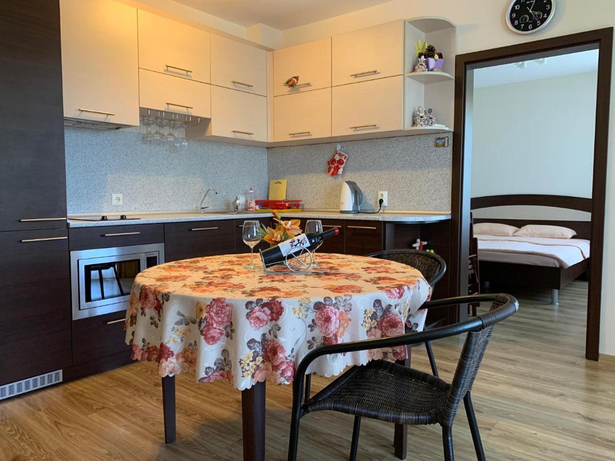 Аппартамент Pines Beach Resort Byala  Eksteriør billede